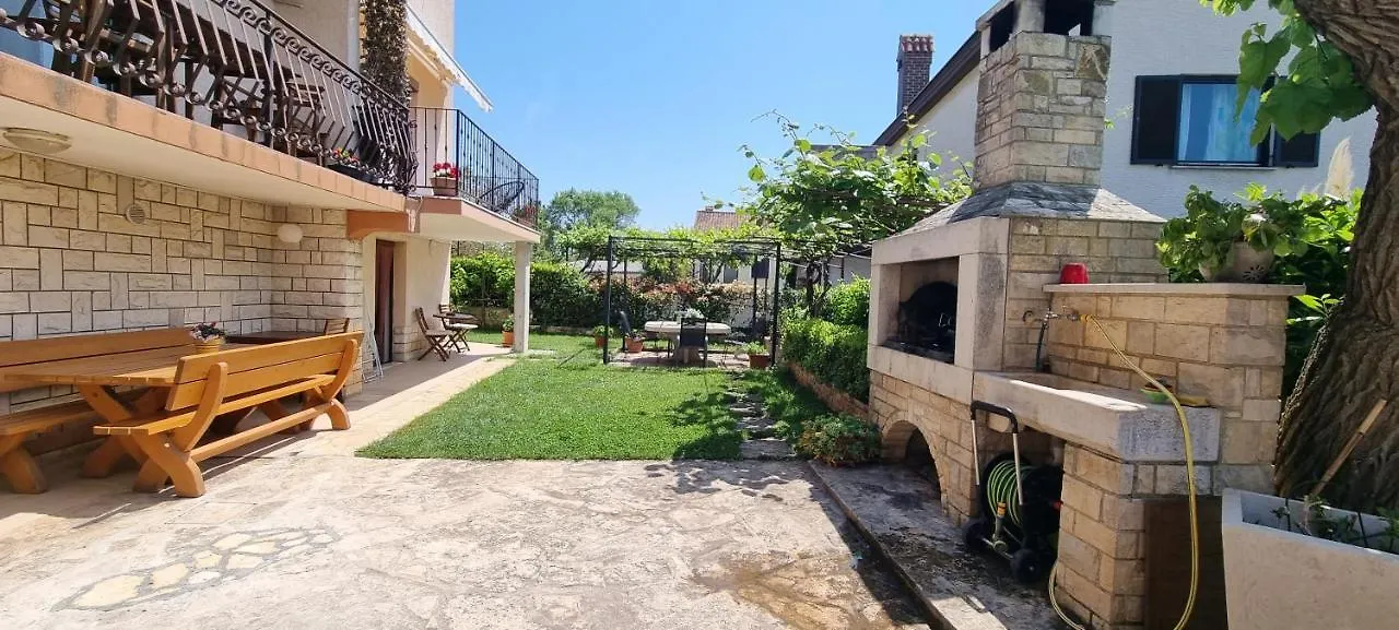 Apartment Ferienwohnung App Maria 1 Zambratija  Kroatien
